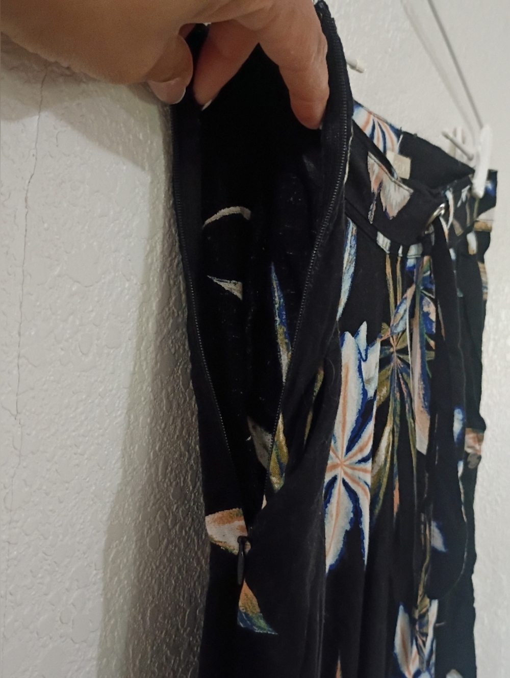 Roxy Waterfall Light Culottes - Picture 6 of 9